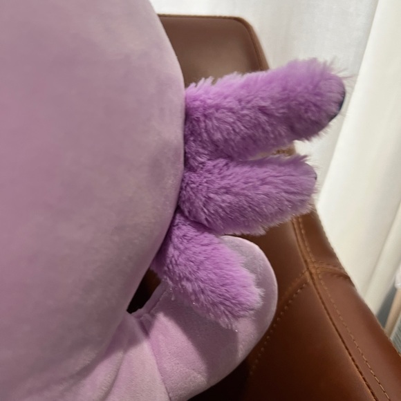 Monica the Lavender Axolotl 18” Squishmallow HugMee - Picture 9 of 10